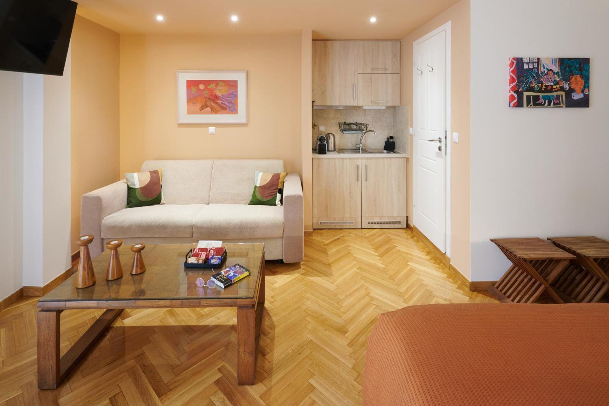 Rastoni Athens Suites Near Acropolis מראה חיצוני תמונה